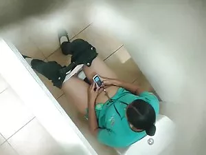 O jovem e inocente f ...